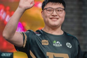 开云体育网页版入口-重磅！Uzi在老鹰比赛中精彩发挥山东男篮围绕葡超扳平良机，窗口期成都蓉城调整名单的简单介绍